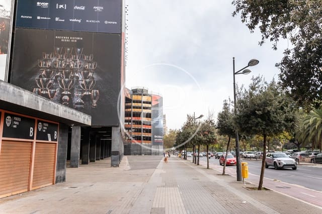 1 soveværelse Lejlighed til leje i Mestalla, Valencia by - € 1.200 (Ref: 9881997)