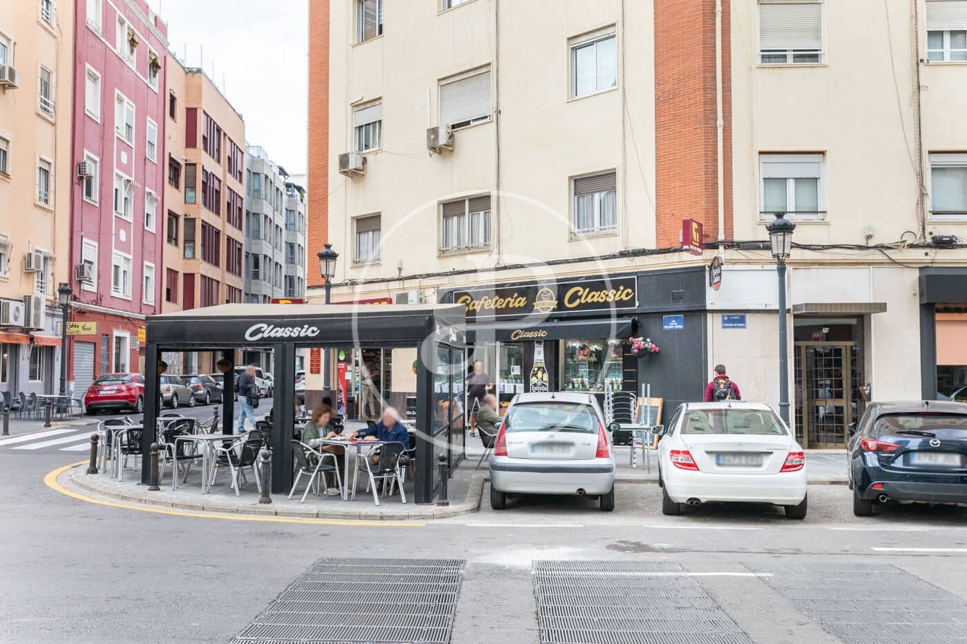 1 soveværelse Lejlighed til leje i Valencia by - € 1.200 (Ref: 9881997)