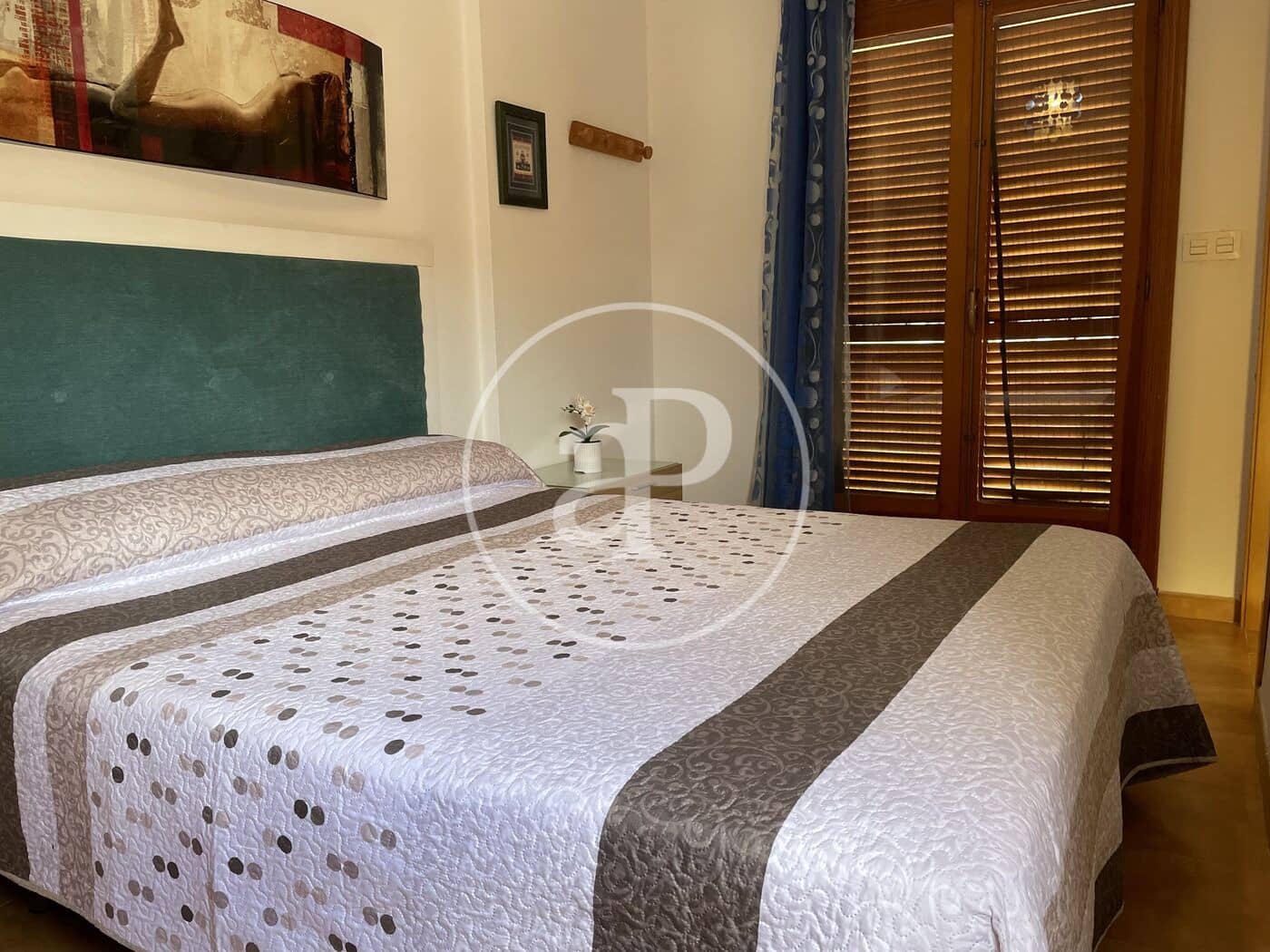 3 soveværelse Lejlighed til leje i Alicante by med garage - € 950 (Ref: 9884906)