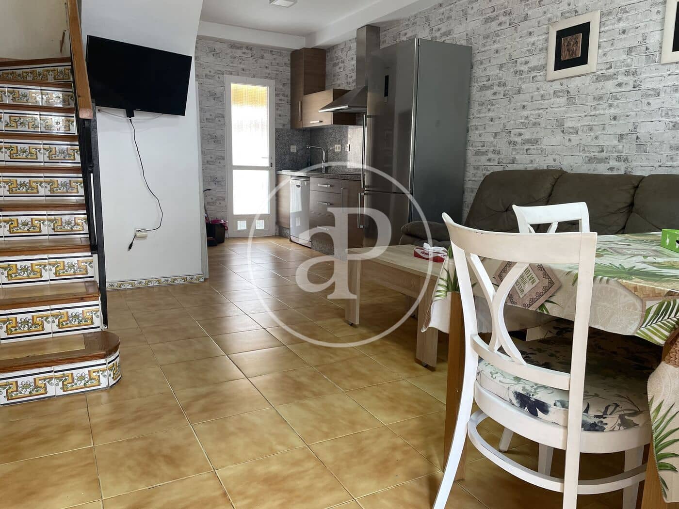 3 soveværelse Lejlighed til leje i Alicante by med garage - € 950 (Ref: 9884906)