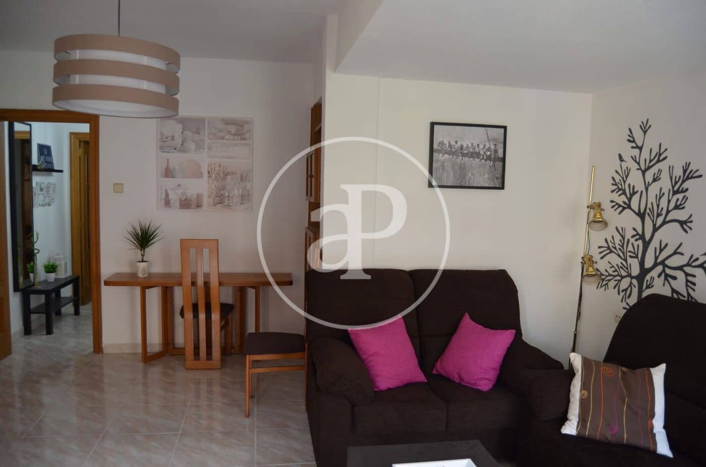4 soveværelse Lejlighed til leje i Valencia by - € 1.400 (Ref: 9884907)