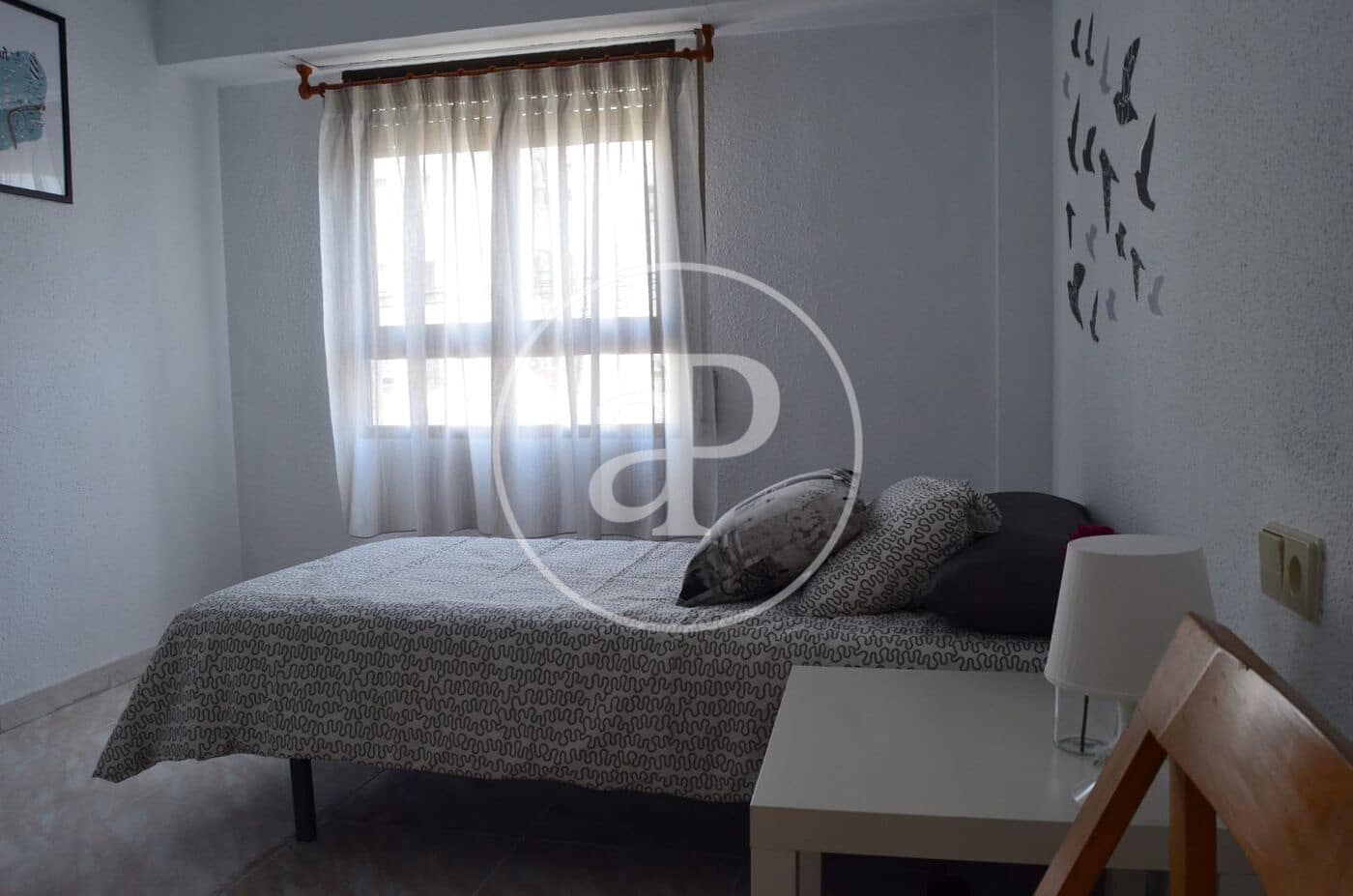 4 soveværelse Lejlighed til leje i Valencia by - € 1.400 (Ref: 9884907)