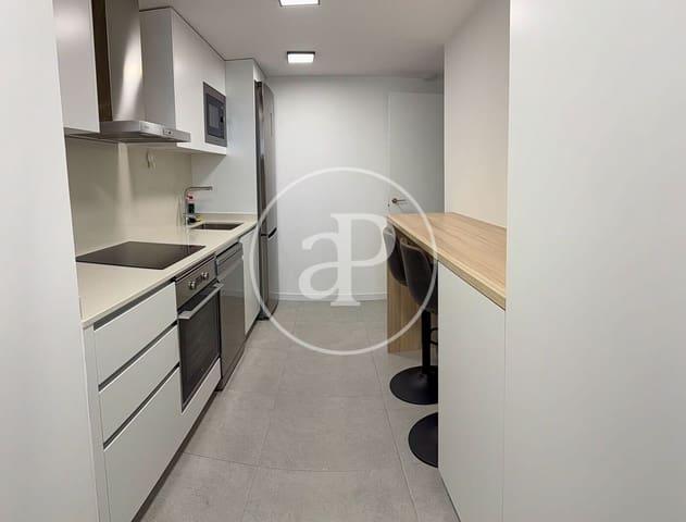 2 soverom Leilighet til leie i Malilla, Valencia by med svømmebasseng garasje - € 1 975 (Ref: 9890470)