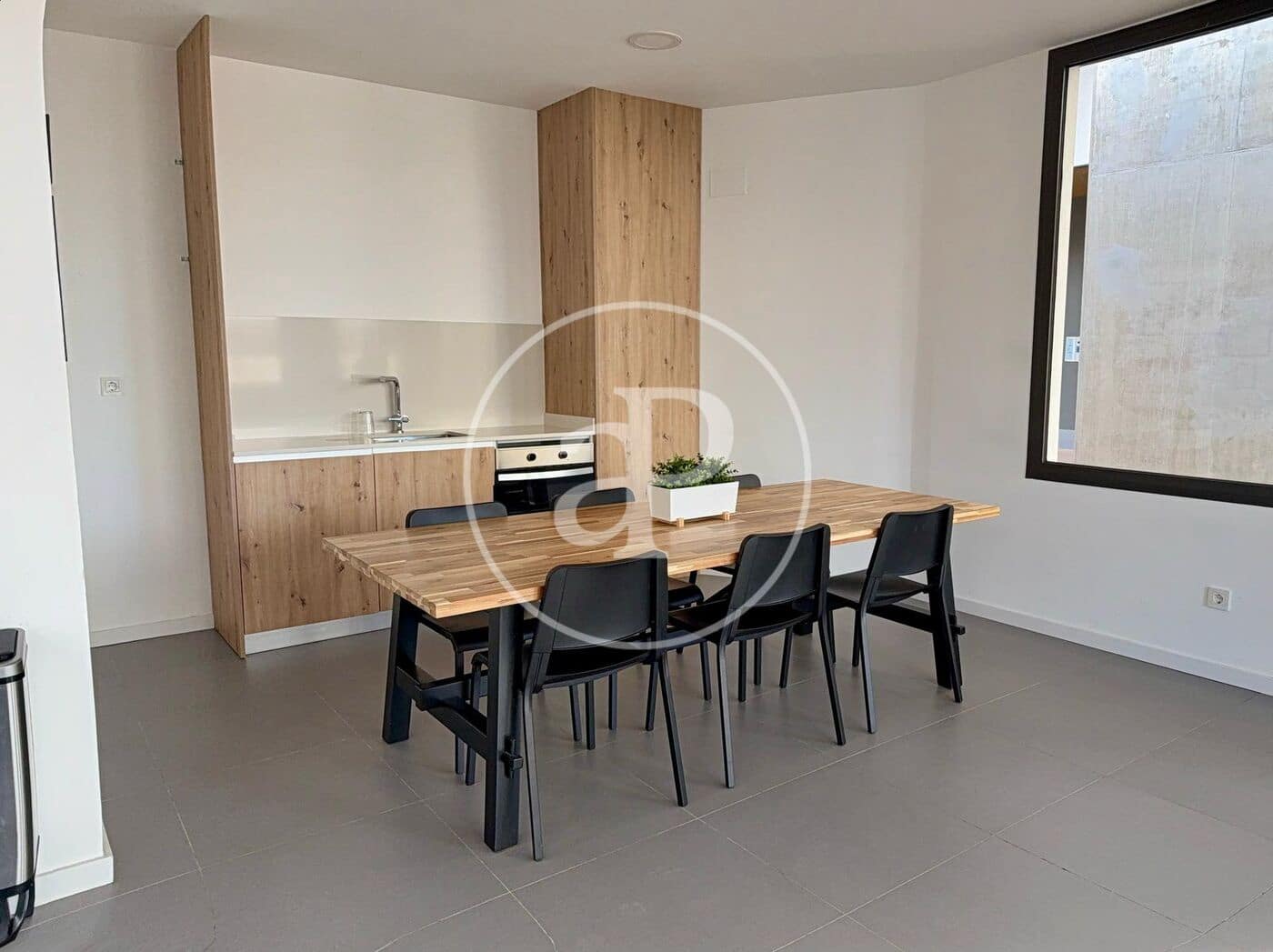 2 soverom Leilighet til leie i Valencia by med svømmebasseng garasje - € 1 975 (Ref: 9890470)