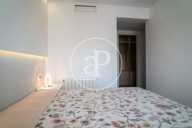 3 slaapkamer Appartement te huur in Ciutat de les Arts i de les Ciencies, Valencia stad met zwembad garage - € 3.500 (Ref: 9890471)