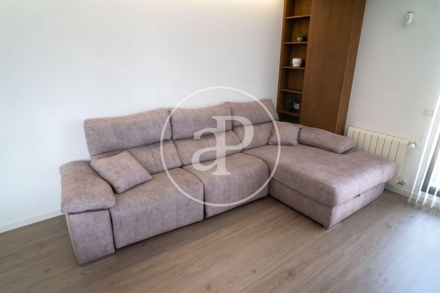 3 slaapkamer Appartement te huur in Valencia stad met zwembad garage - € 3.500 (Ref: 9890471)