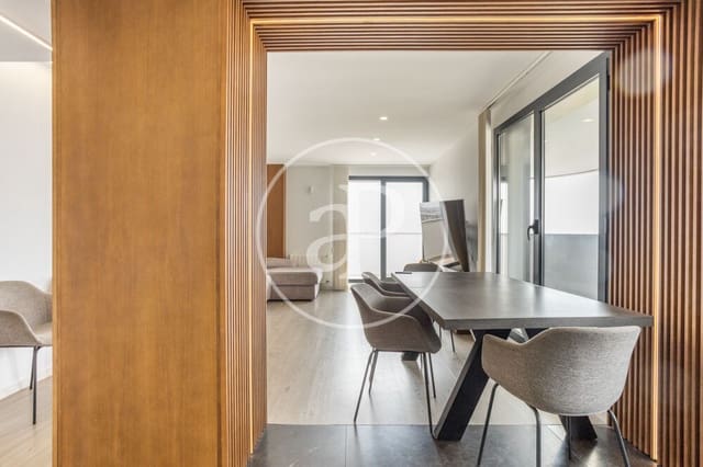 3 bedroom Penthouse for rent in Ciutat de les Arts i de les Ciencies, Valencia city with pool garage - € 3,500 (Ref: 9890471)