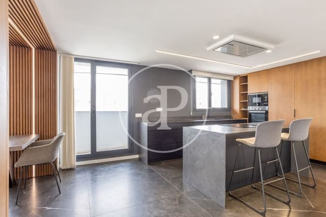 3 bedroom Penthouse for rent in Ciutat de les Arts i de les Ciencies, Valencia city with pool garage - € 3,500 (Ref: 9890471)