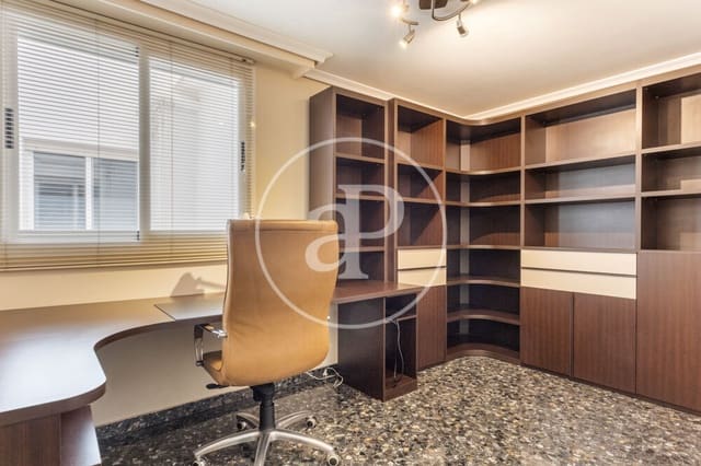 4 camera da letto Appartamento da affittare in Burjassot con garage - 1.800 € (Rif: 9890472)