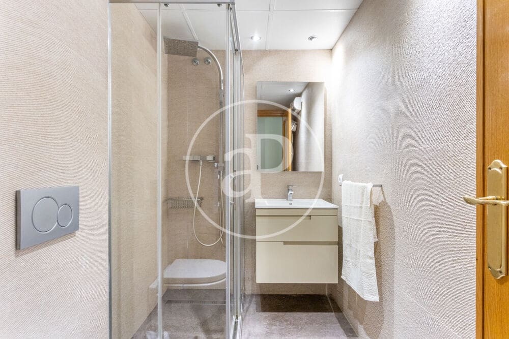 4 camera da letto Appartamento da affittare in Burjassot con garage - 1.800 € (Rif: 9890472)