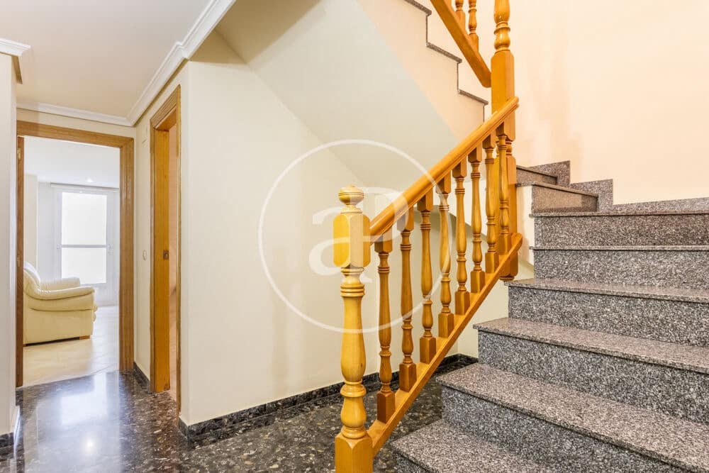 4 camera da letto Appartamento da affittare in Burjassot con garage - 1.800 € (Rif: 9890472)