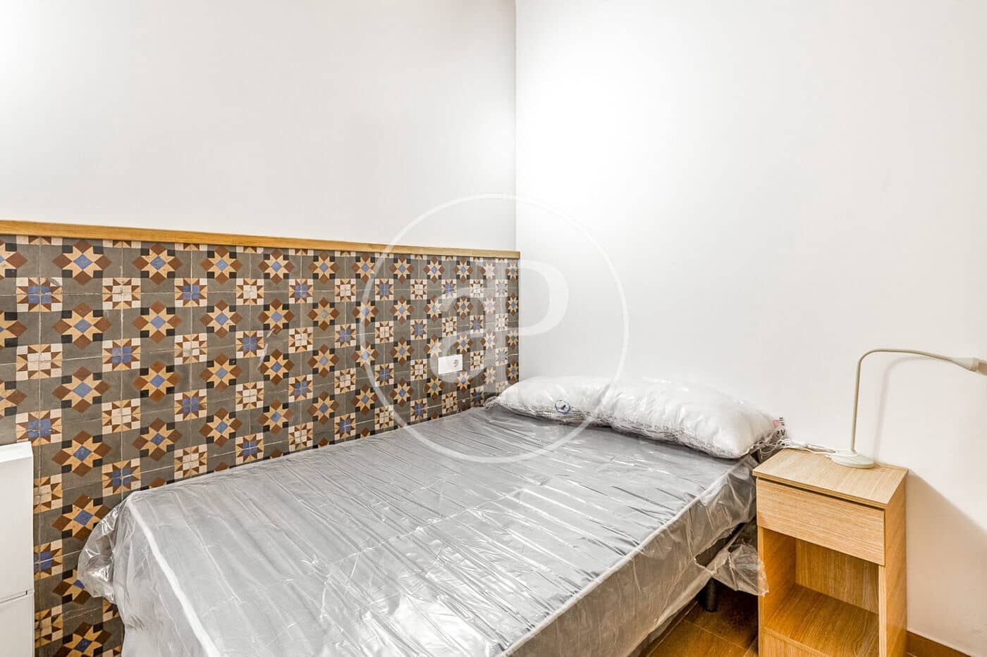 1 quarto Moradia para arrendar em Valencia cidade - 1 100 € (Ref: 9890473)