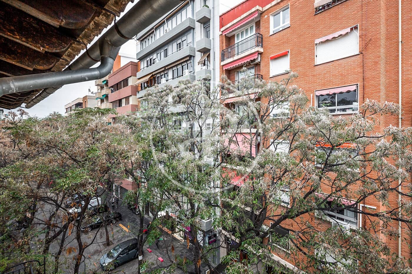 1 quarto Moradia para arrendar em Valencia cidade - 1 100 € (Ref: 9890473)