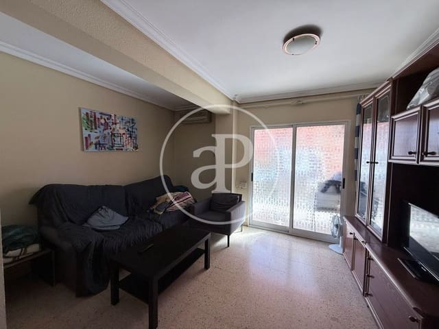 4 quarto Apartamento para arrendar em Albors, Valência cidade - 1 800 € (Ref: 9892442)