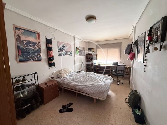 4 quarto Apartamento para arrendar em Albors, Valência cidade - 1 800 € (Ref: 9892442)