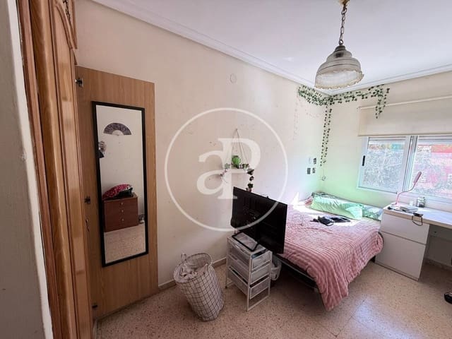 4 quarto Apartamento para arrendar em Albors, Valência cidade - 1 800 € (Ref: 9892442)