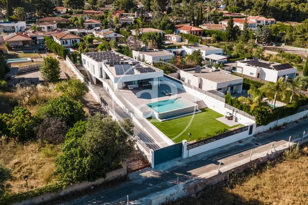 5 Zimmer Villa zu verkaufen in Naquera mit Pool - 1.450.000 € (Ref: 9892443)