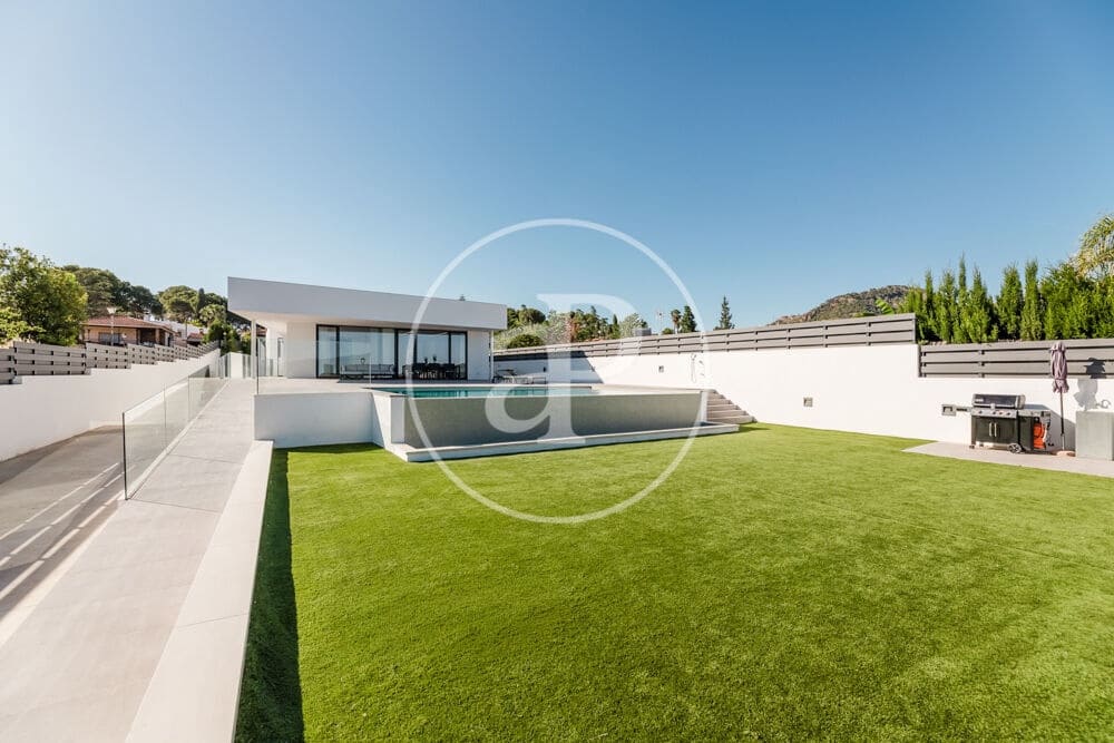 5 Zimmer Villa zu verkaufen in Naquera mit Pool - 1.450.000 € (Ref: 9892443)