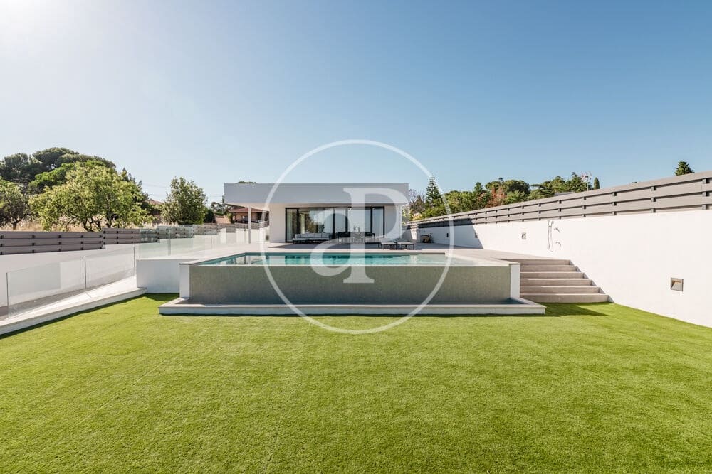 5 Zimmer Villa zu verkaufen in Naquera mit Pool - 1.450.000 € (Ref: 9892443)