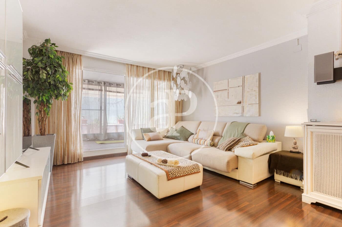 4 slaapkamer Appartement te koop in Valencia stad - € 790.000 (Ref: 9892446)