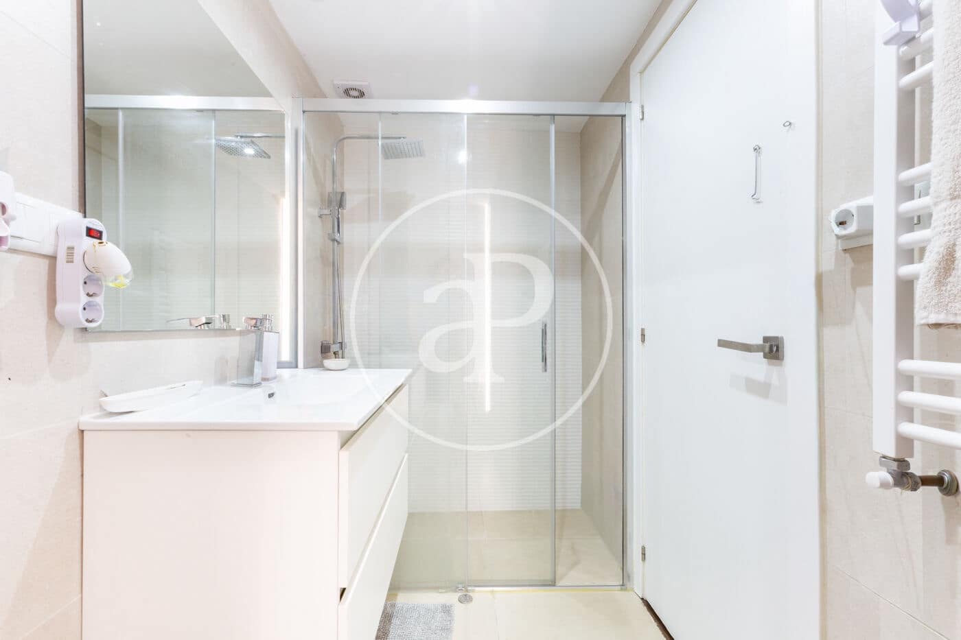 4 slaapkamer Appartement te koop in Valencia stad - € 790.000 (Ref: 9892446)