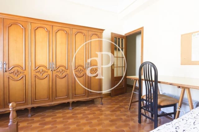 4 camera da letto Appartamento da affittare in Mestalla, Valencia città - 1.500 € (Rif: 9892448)
