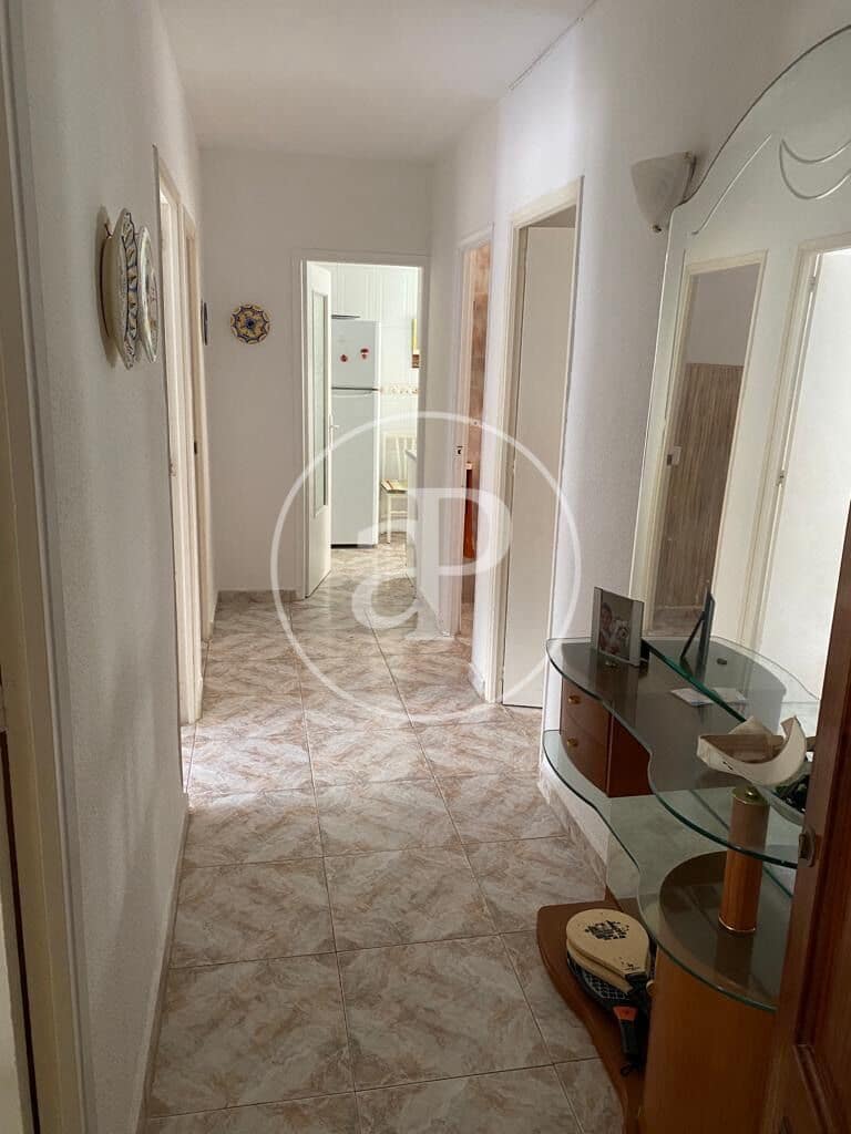 3 sovrum Lägenhet att hyra i Torrevieja - 700 € (Ref: 9894476)