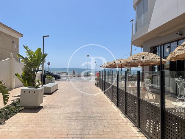 3 sovrum Lägenhet att hyra i Playa de los Locos, Torrevieja - 700 € (Ref: 9894476)