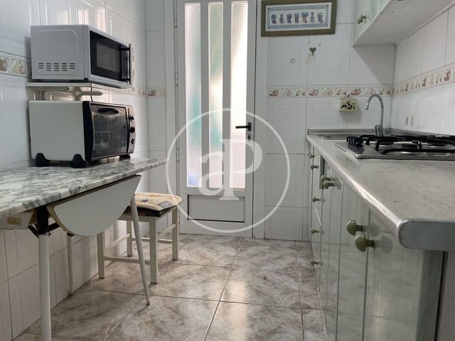 3 sovrum Lägenhet att hyra i Playa de los Locos, Torrevieja - 700 € (Ref: 9894476)