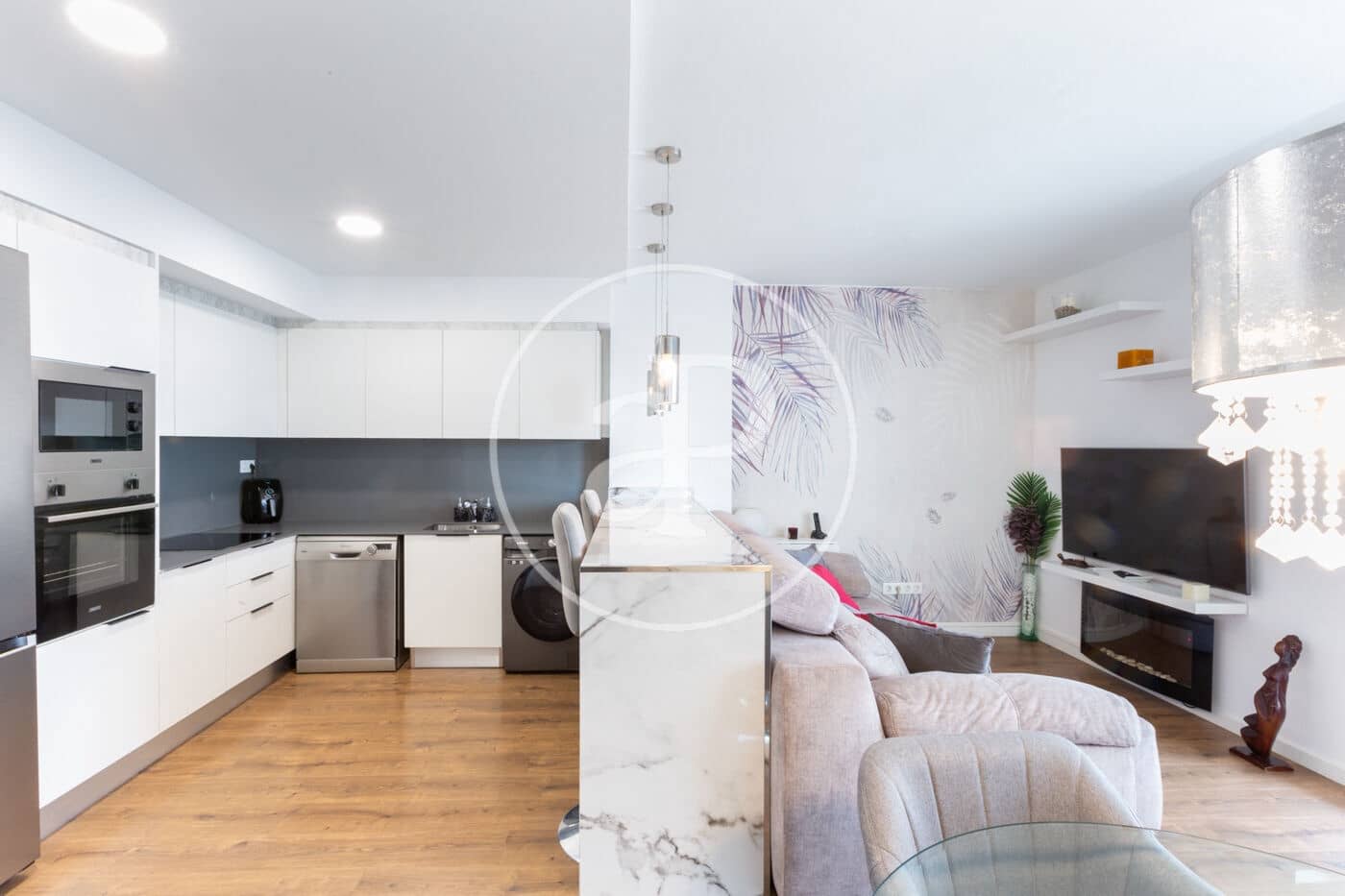 2 quarto Apartamento para arrendar em Valencia cidade com piscina garagem - 1 750 € (Ref: 9894478)