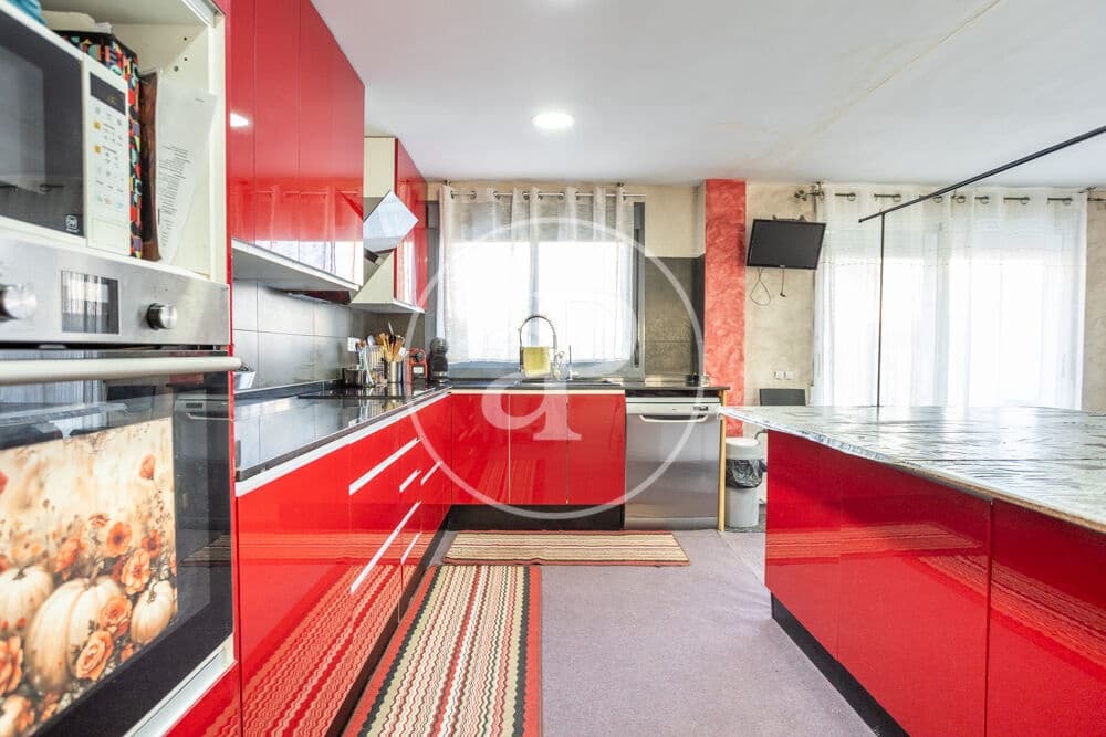 5 quarto Moradia para venda em Riba-roja de Turia com piscina - 430 000 € (Ref: 9894479)
