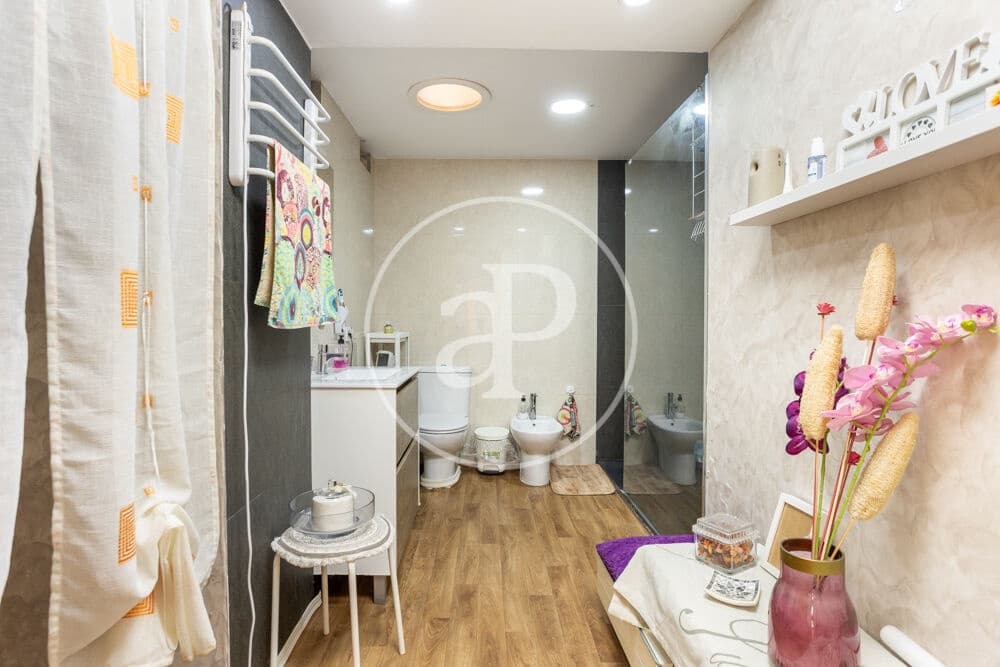 5 quarto Moradia para venda em Riba-roja de Turia com piscina - 430 000 € (Ref: 9894479)