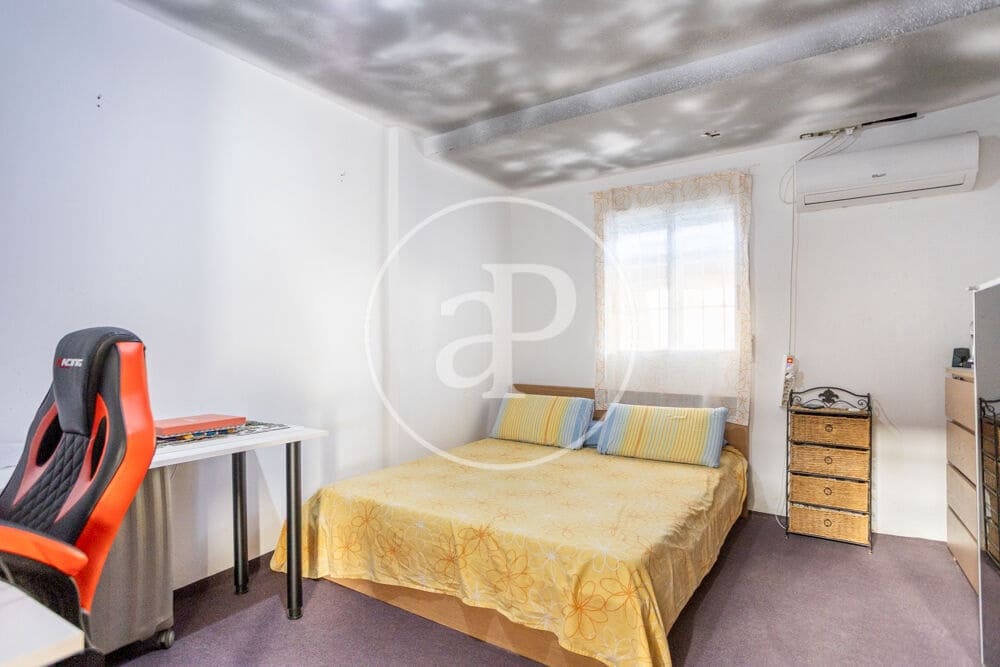 5 quarto Moradia para venda em Riba-roja de Turia com piscina - 430 000 € (Ref: 9894479)