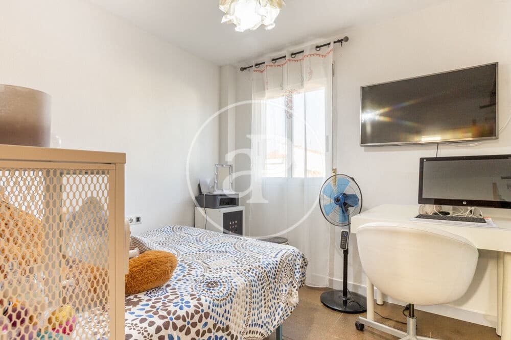 5 quarto Moradia para venda em Riba-roja de Turia com piscina - 430 000 € (Ref: 9894479)