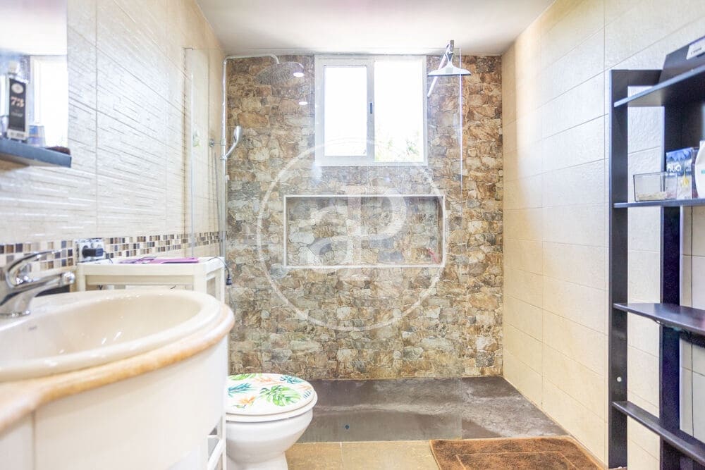5 quarto Moradia para venda em Riba-roja de Turia com piscina - 430 000 € (Ref: 9894479)