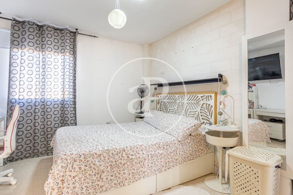 5 quarto Moradia para venda em Riba-roja de Turia com piscina - 430 000 € (Ref: 9894479)