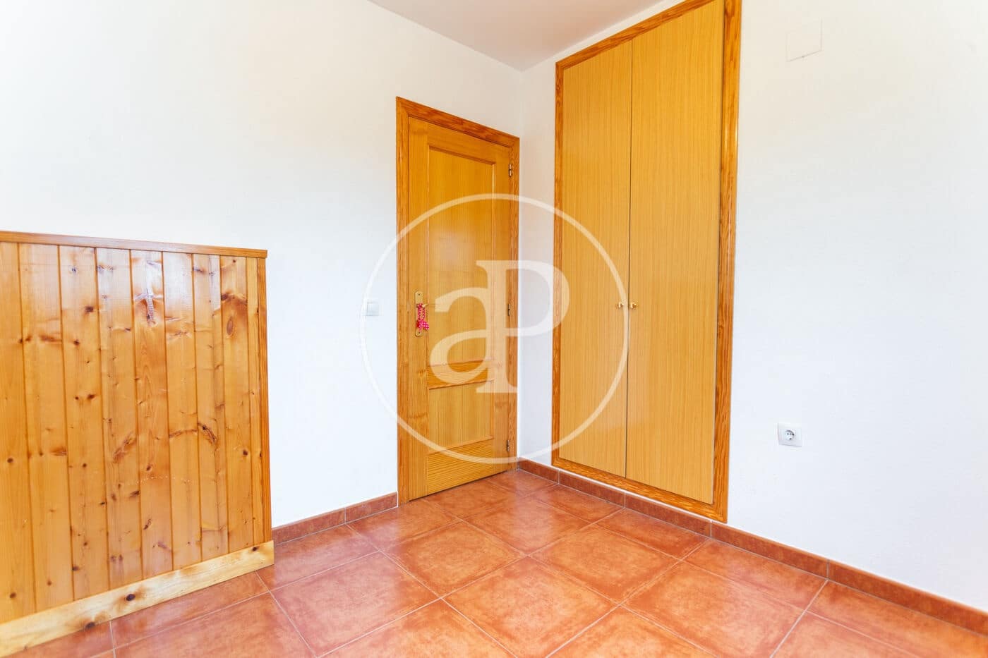 4 quarto Moradia para venda em Riba-roja de Turia com piscina - 420 000 € (Ref: 9894480)