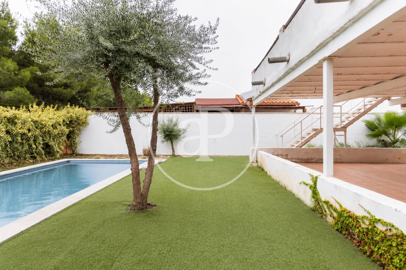 4 quarto Moradia para venda em Riba-roja de Turia com piscina - 420 000 € (Ref: 9894480)