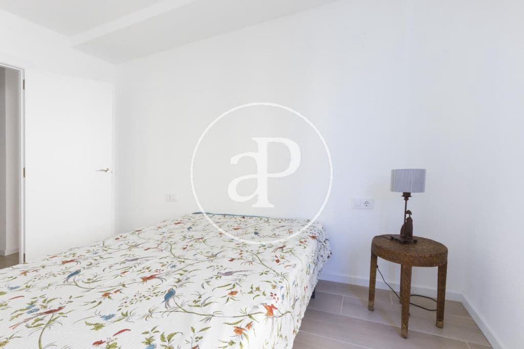 1 soveværelse Lejlighed til leje i Valencia by - € 1.300 (Ref: 9894484)