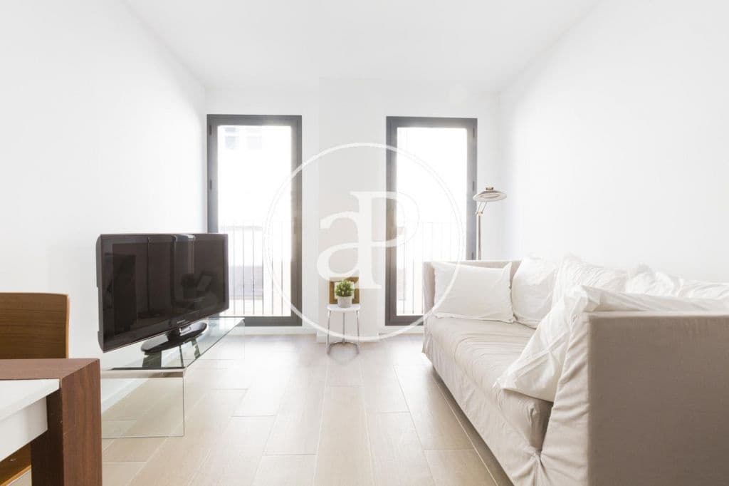 1 soveværelse Lejlighed til leje i Valencia by - € 1.300 (Ref: 9894484)
