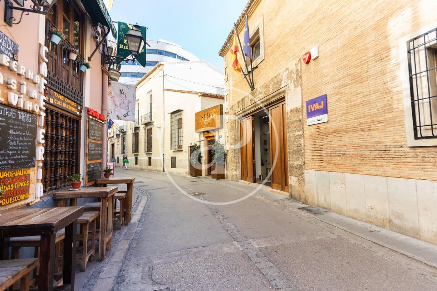 1 soveværelse Lejlighed til leje i Valencia by - € 1.300 (Ref: 9894484)