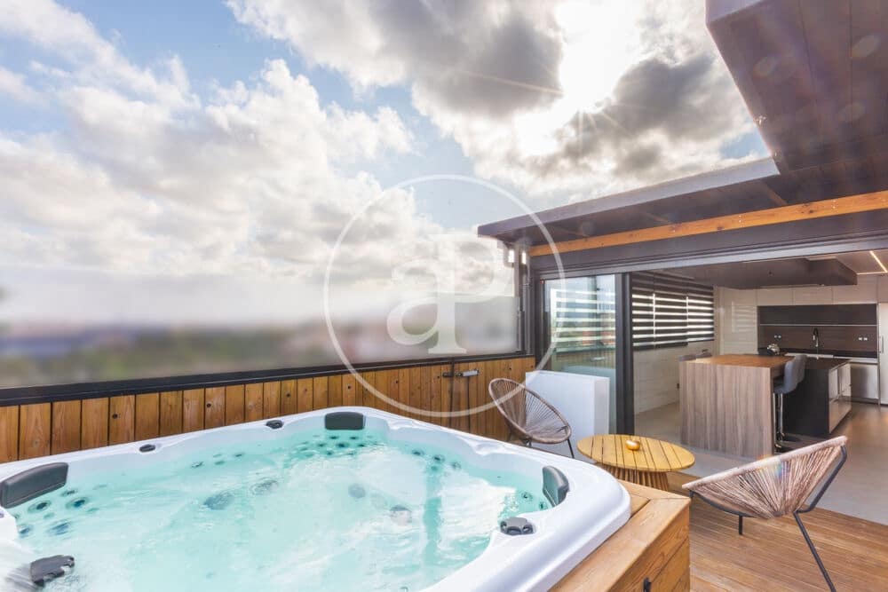 4 makuuhuone Kattohuoneisto myytävänä paikassa Sagunto / Sagunt - 470 000 € (Ref: 9896872)