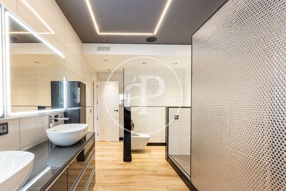 4 makuuhuone Kattohuoneisto myytävänä paikassa Sagunto / Sagunt - 470 000 € (Ref: 9896872)