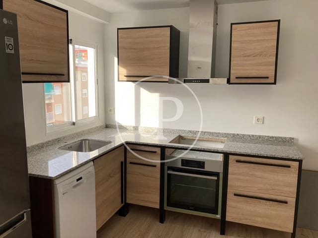 3 bedroom Apartment for sale in Sant Marcel.li, Valencia city - € 170,000 (Ref: 9896873)