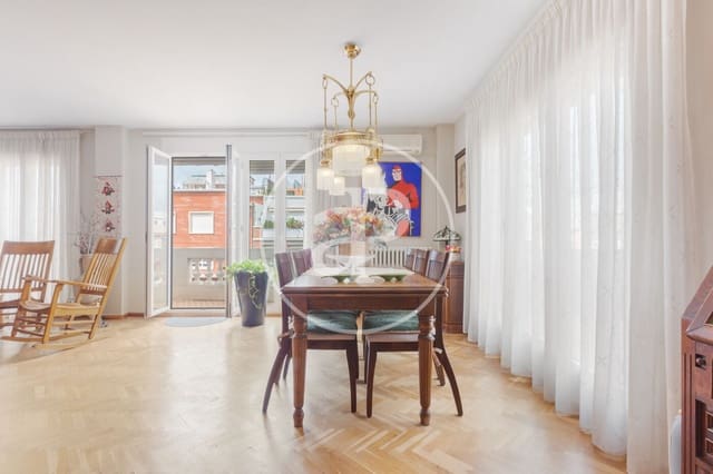 5 Zimmer Penthouse zu verkaufen in El Mercat, València Stadt - 1.100.000 € (Ref: 9896874)