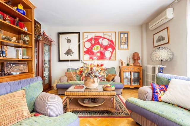 5 Zimmer Penthouse zu verkaufen in El Mercat, València Stadt - 1.100.000 € (Ref: 9896874)