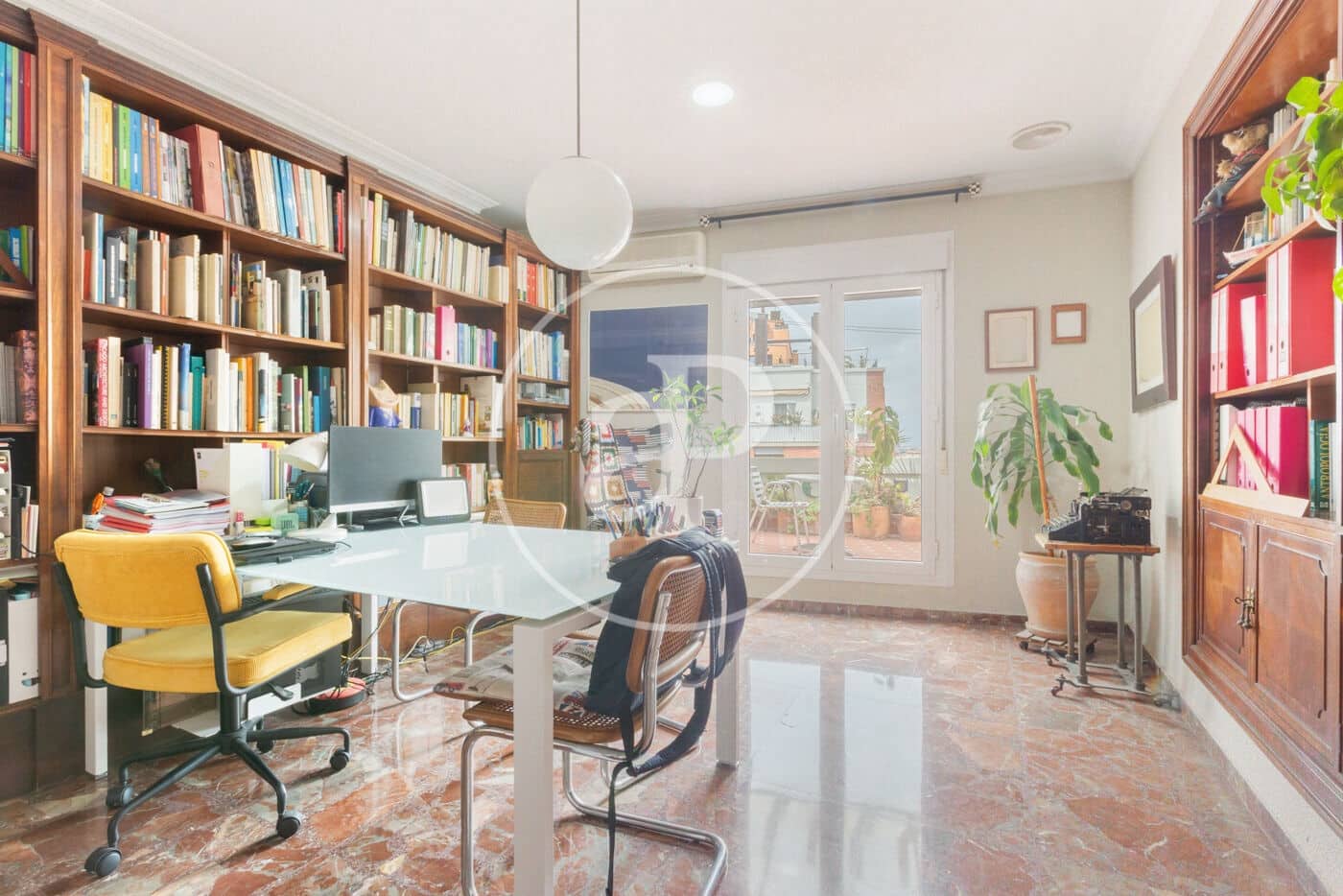 5 makuuhuone Kattohuoneisto myytävänä paikassa Valencia kaupunki - 1 100 000 € (Ref: 9896874)