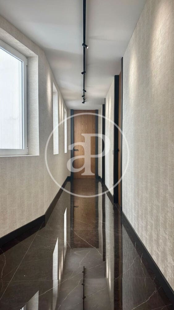 3 makuuhuone Huoneisto myytävänä paikassa Valencia kaupunki - 1 490 000 € (Ref: 9896875)