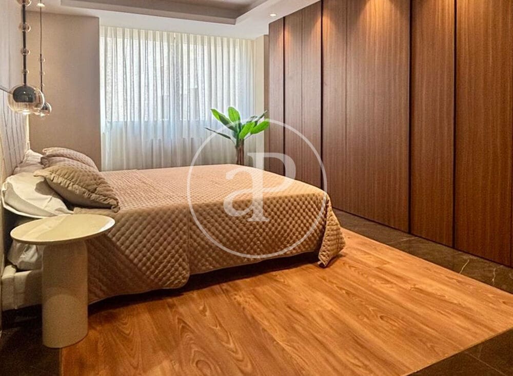 3 makuuhuone Huoneisto myytävänä paikassa Valencia kaupunki - 1 490 000 € (Ref: 9896875)