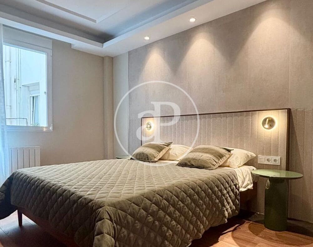 3 makuuhuone Huoneisto myytävänä paikassa Valencia kaupunki - 1 490 000 € (Ref: 9896875)